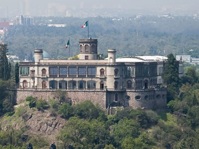 Transportación Turística :. Castillo de Chapultepec y Museo Nacional de Antropología
